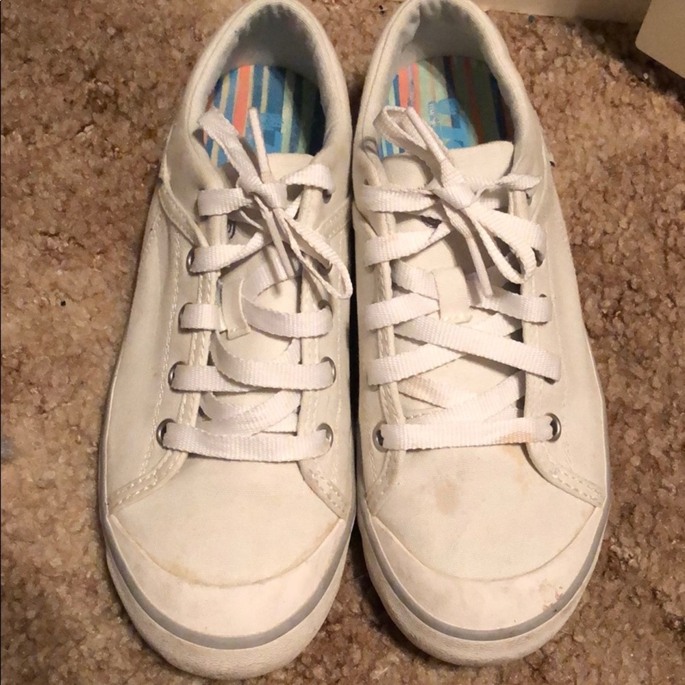Teva sneakers